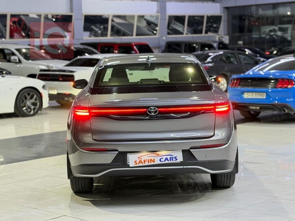 https://cdn.iqcars.ioe98a5394-21e2-406e-bbbc-59fc7c59ea3c_4.jpg